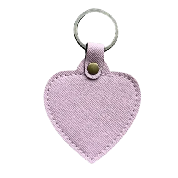 Бејби пинк приврзок срце