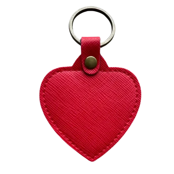 Црвен приврзок срце